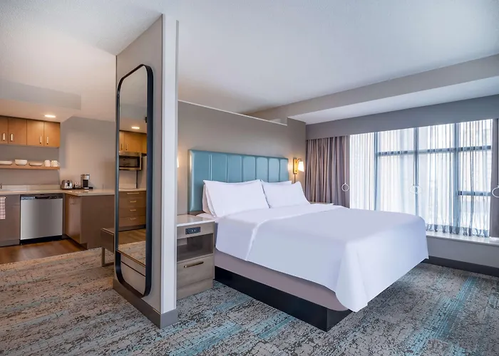 Homewood Suites By Hilton Toledo Downtown