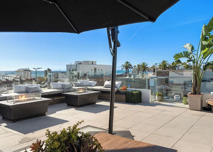 Sw Beach Hotel