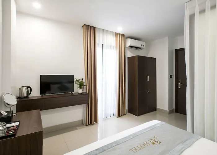 AUI Hotel 38 Máy Tơ