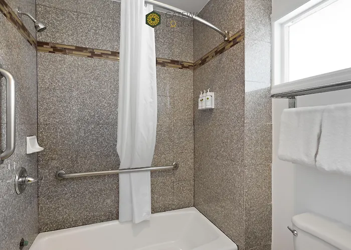 Gateway Lodge