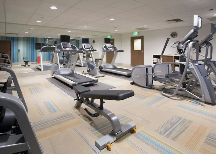 Holiday Inn Express & Suites - St Peters By Ihg