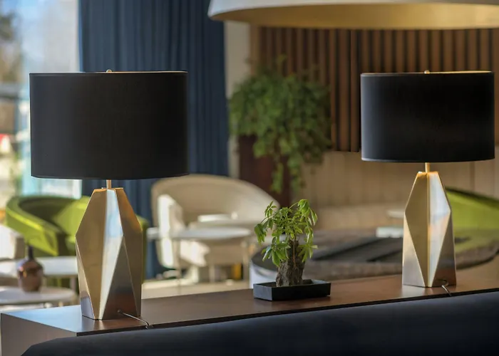 Ac Hotel By Marriott Saint-Julien-En-Genevois