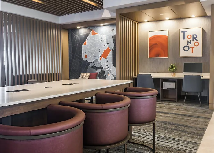 Holiday Inn Express & Suites Toronto Airport South By Ihg