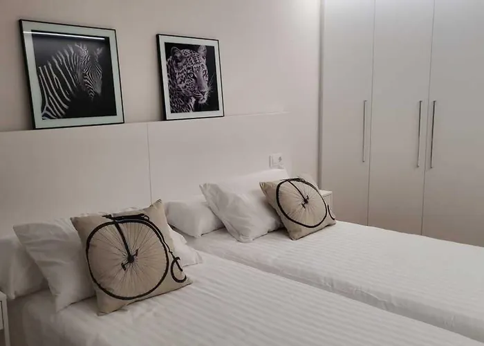 Cies Luxury Suitel Lily Rodsen - Love Your Stay