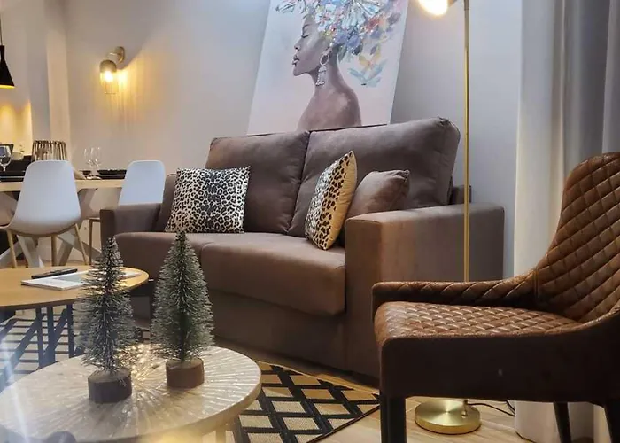 Cies Luxury Suitel Lily Rodsen - Love Your Stay