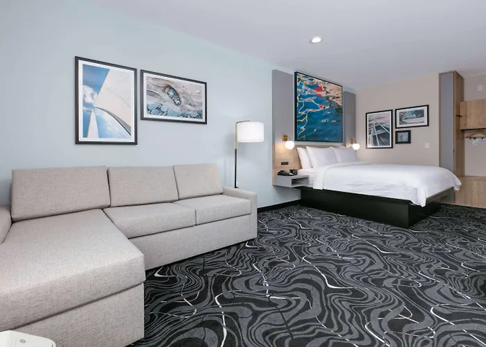 The Elm, A Ramada By Wyndham