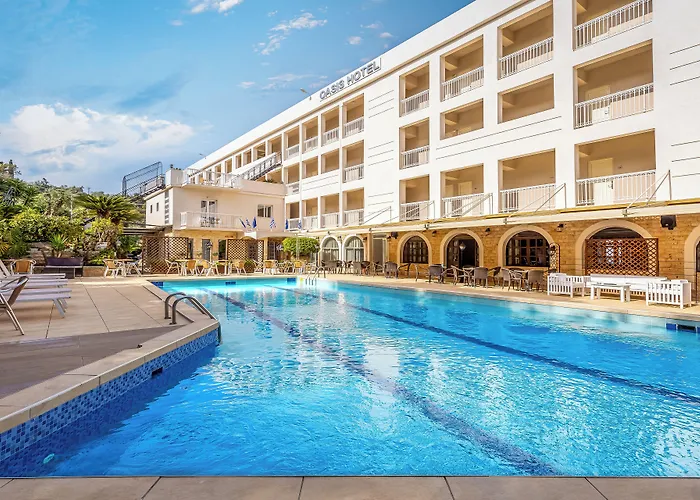 Oasis Hotel