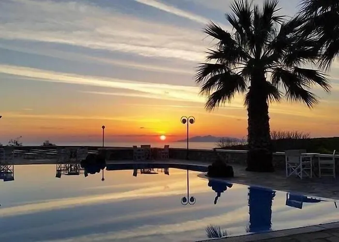 Villa Manos Hotel