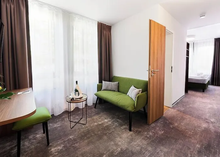 Hotel Rhoenkitz