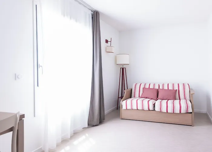 Zenitude Hôtel-Résidences Narbonne Centre
