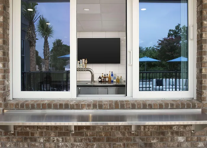 Hilton Garden Inn Pensacola Downtown