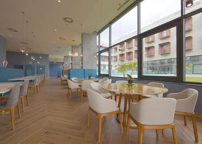Sines Sea View Business & Leisure Hotel