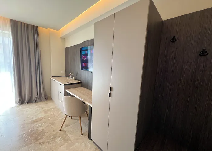 Vila Ducu Mamaia Nord - Teens And Adults Only 14 And Over