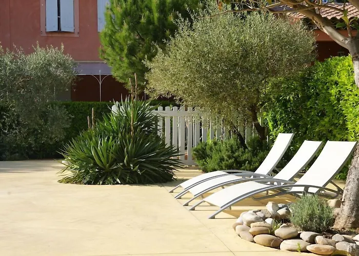 Logis Hotel & Restaurant L'Etape Bouc Bel Air - Gardanne