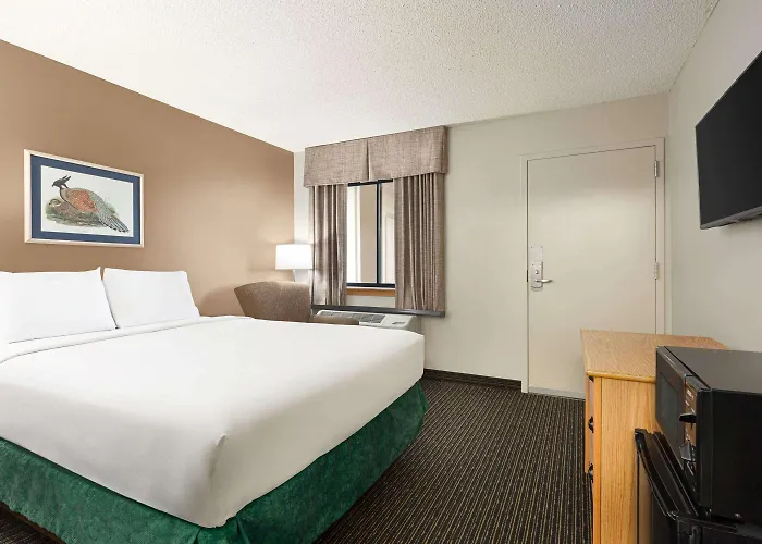 Travelodge By Wyndham Wellington