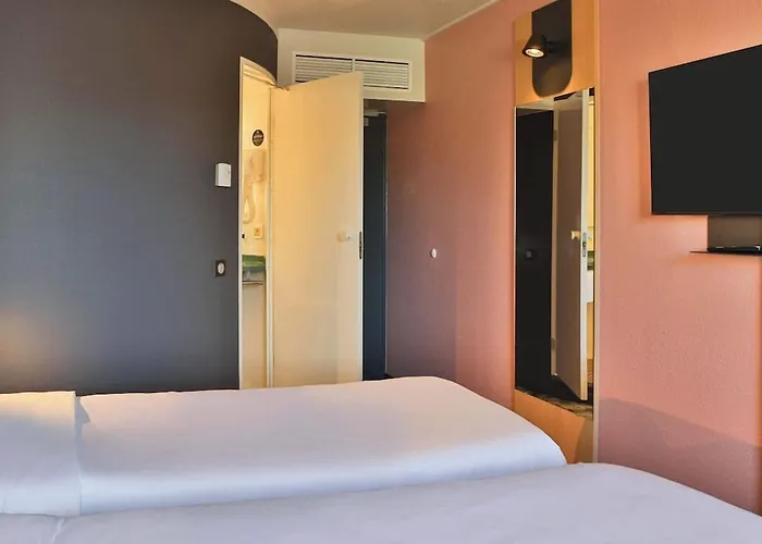 B&B Hotel Les Sables-D'Olonne Centre Gare