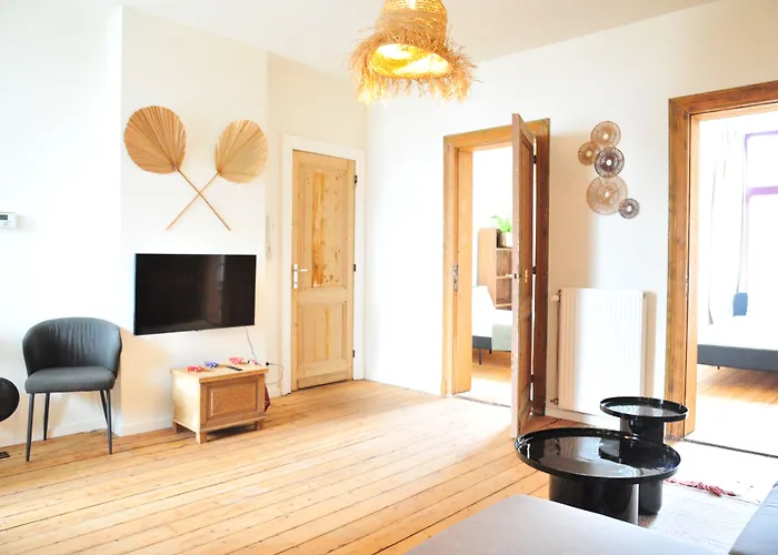 Boho Apartments - 2 Bedrooms