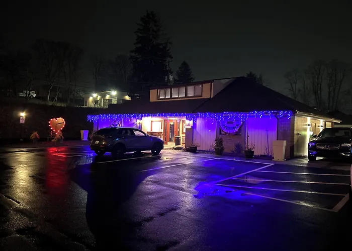 Inn Of The Dove Harrisburg-Hershey Romantic Suites