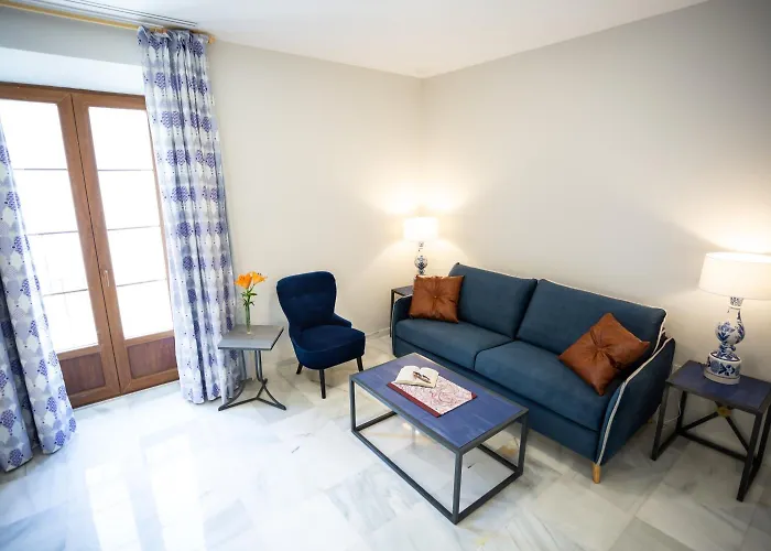 Plazuela del Carbón Suites