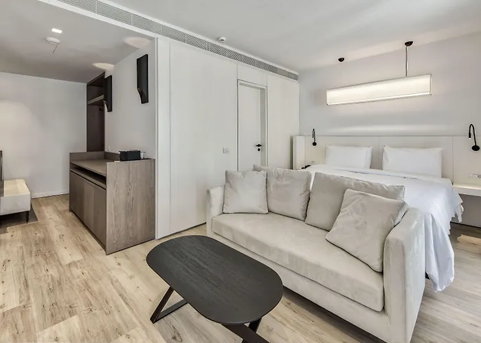 Bitzaro Boutique Hotel