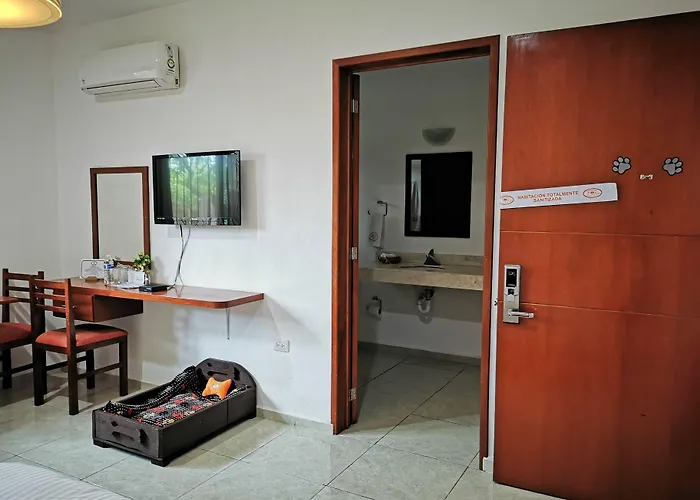 Hotel Real Mercedes