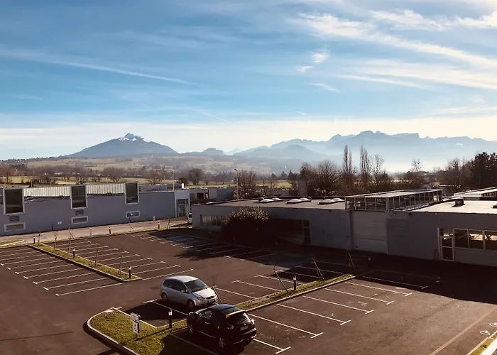 Campanile Findrol Annemasse Savoie Leman