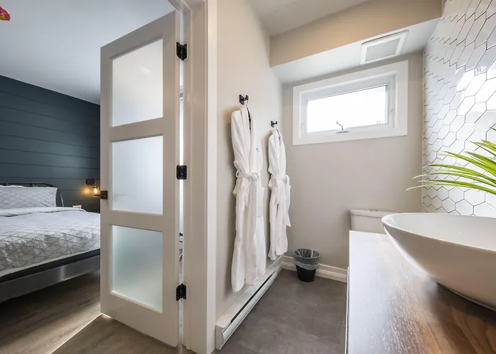 Square Victoria Maison Hoteliere