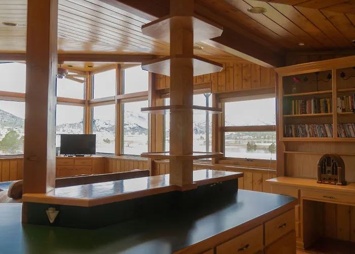 Estes Lake Lodge