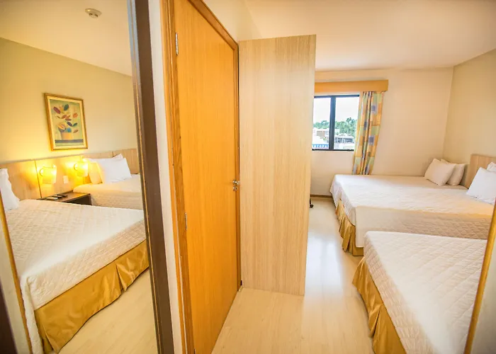 Hotel Campo Largo Express