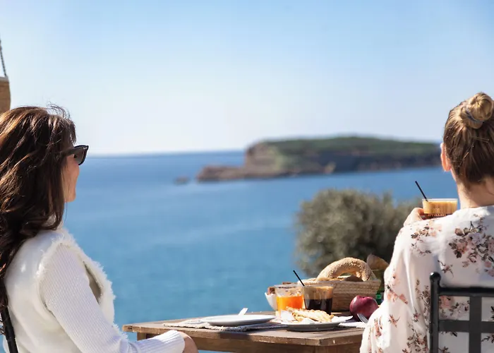 Poseidon Apartments And Villas By The Sea