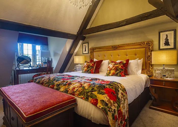 The Bell Inn, Stilton, Cambridgeshire - The Coaching Inn Group