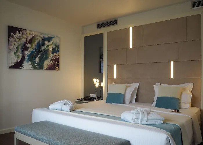 The One Grand Hotel Da Povoa - By Mhmb Collection