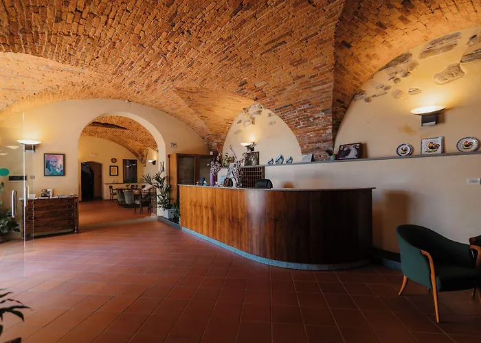 Casa Regina Montis Regalis