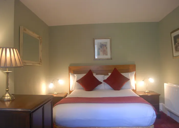 The Radnorshire Arms Hotel