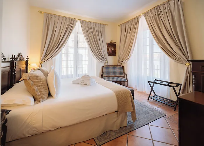 Hotel Palacio De Hemingway