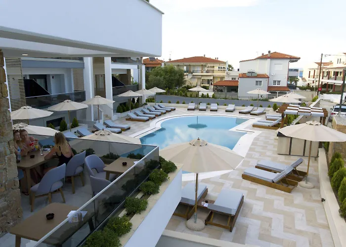 Agnes Deluxe Hotel