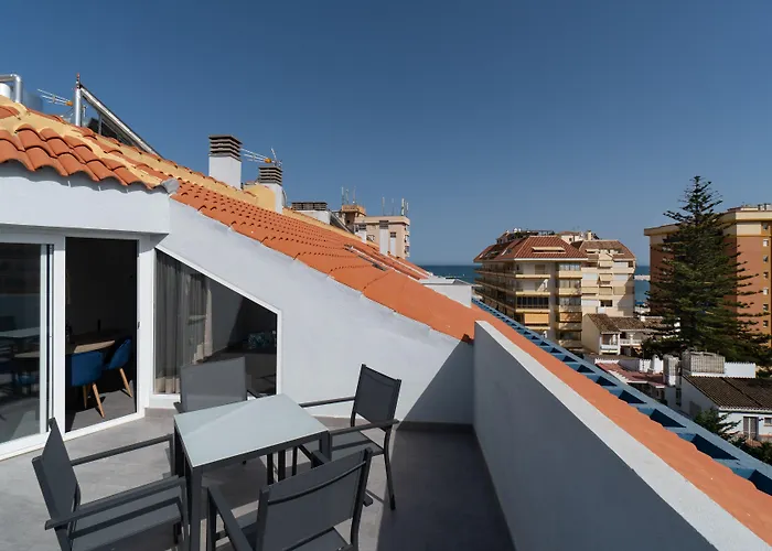 Sur Suites La Dorada, Centricos Soleados A Pocos Metros De La Playa Y Con Parking Opcional