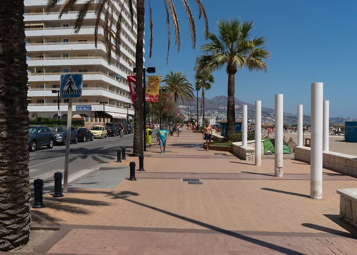 Sur Suites La Dorada, Centricos Soleados A Pocos Metros De La Playa Y Con Parking Opcional