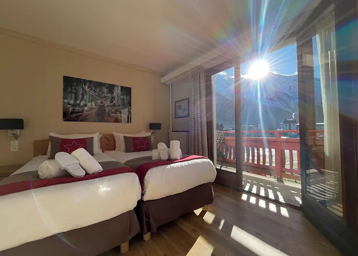 Chalet Hotel La Sapiniere