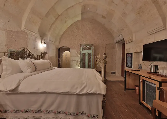 Taru Cave Suites