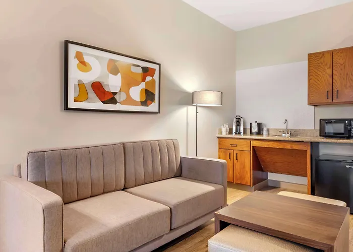 Best Western Plus Riata