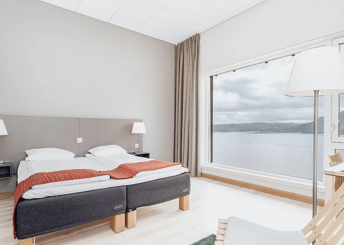 Wood Hotel By Frich'S