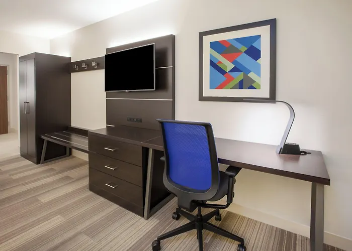 Holiday Inn Express & Suites - Miramar By Ihg
