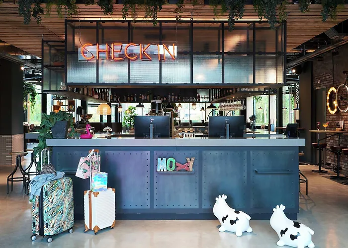 Moxy Amsterdam Schiphol Airport