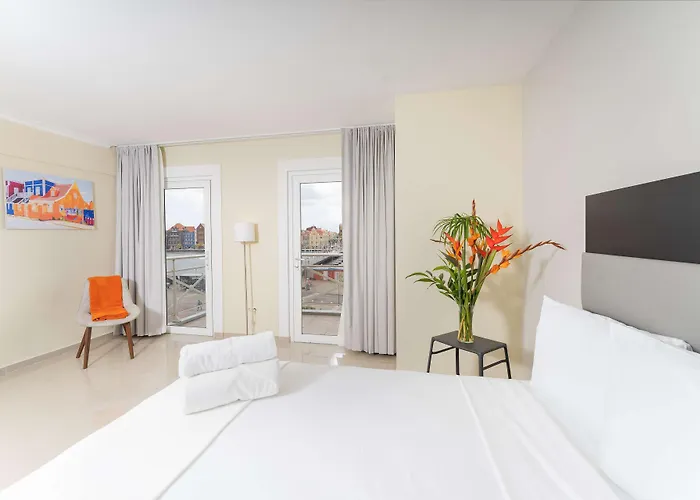 Brion City Hotel BW Signature Collection