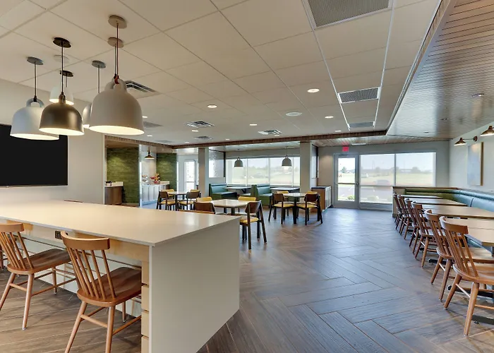 Fairfield Inn & Suites Warsaw