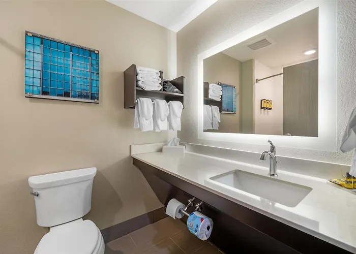 Best Western Plus Mcpherson