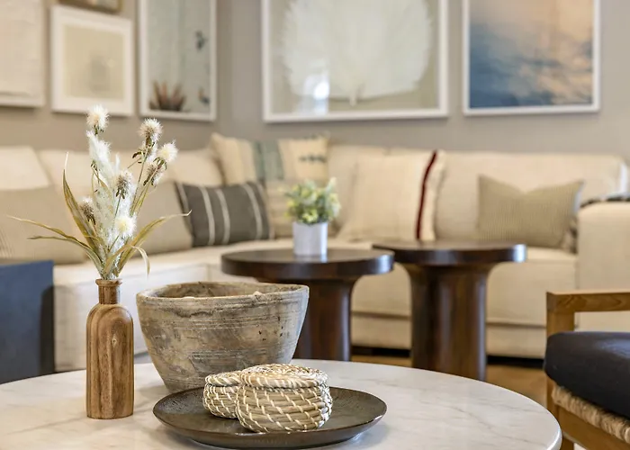 Cambria Hotel Calabasas - Malibu