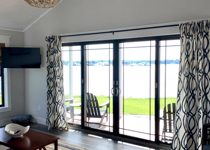 Harbor View Landing