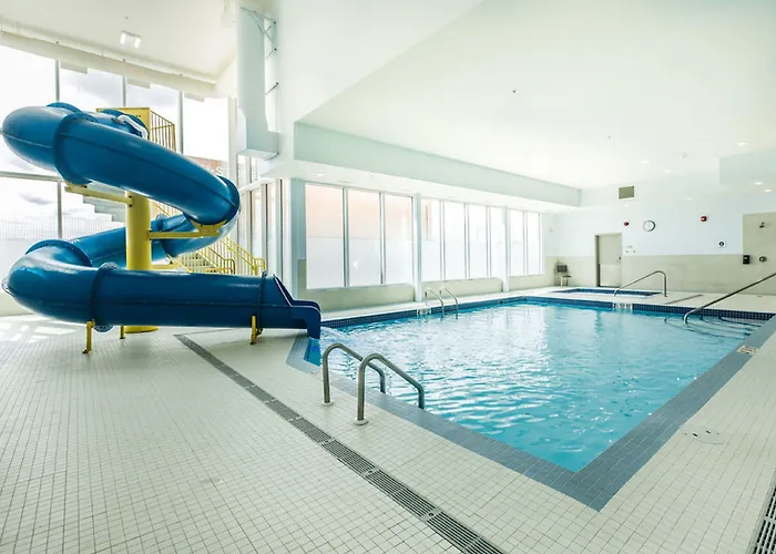 Holiday Inn Express & Suites Edmonton N - St Albert By Ihg